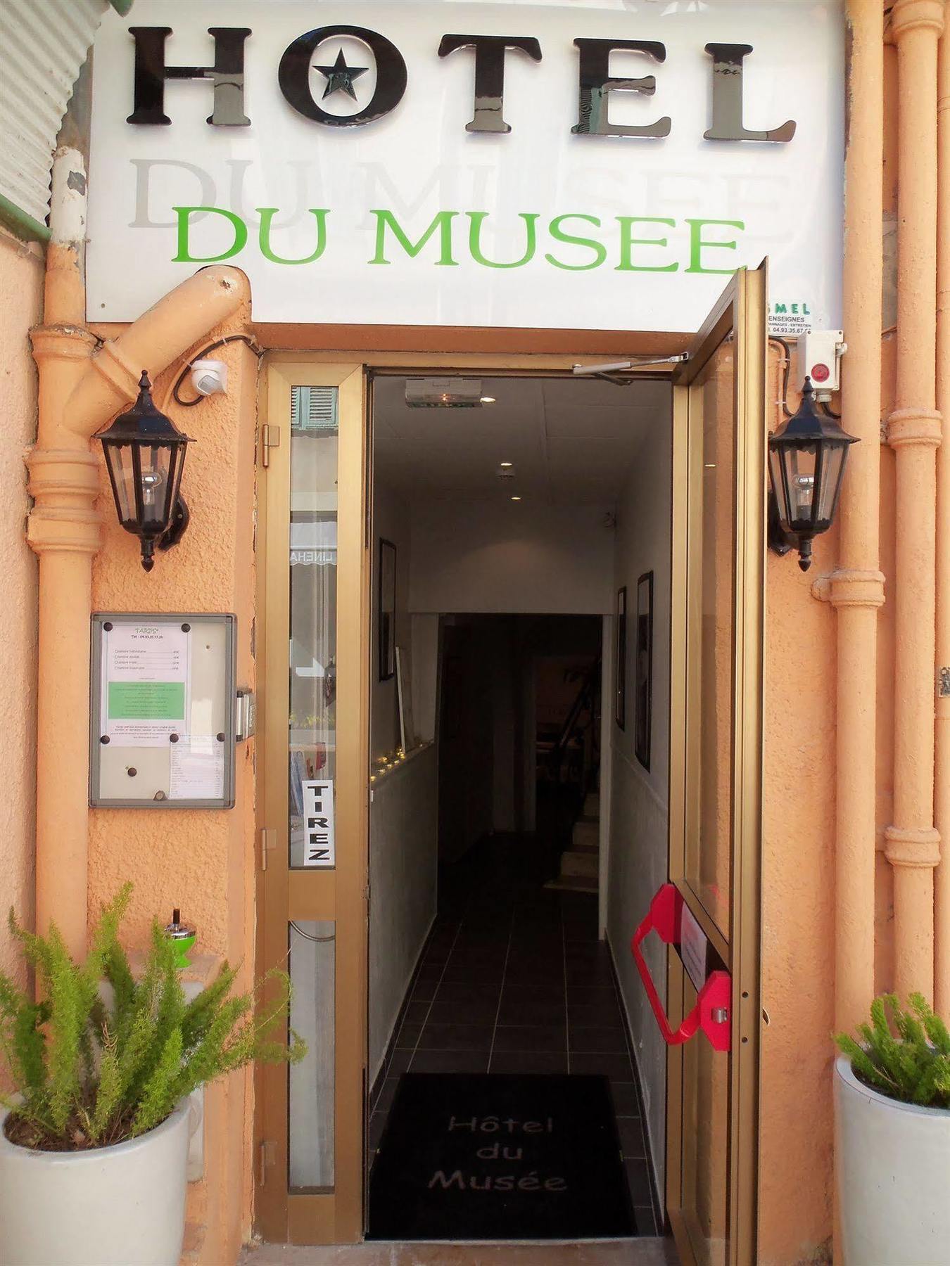 Hotel Du Musee Menton Buitenkant foto